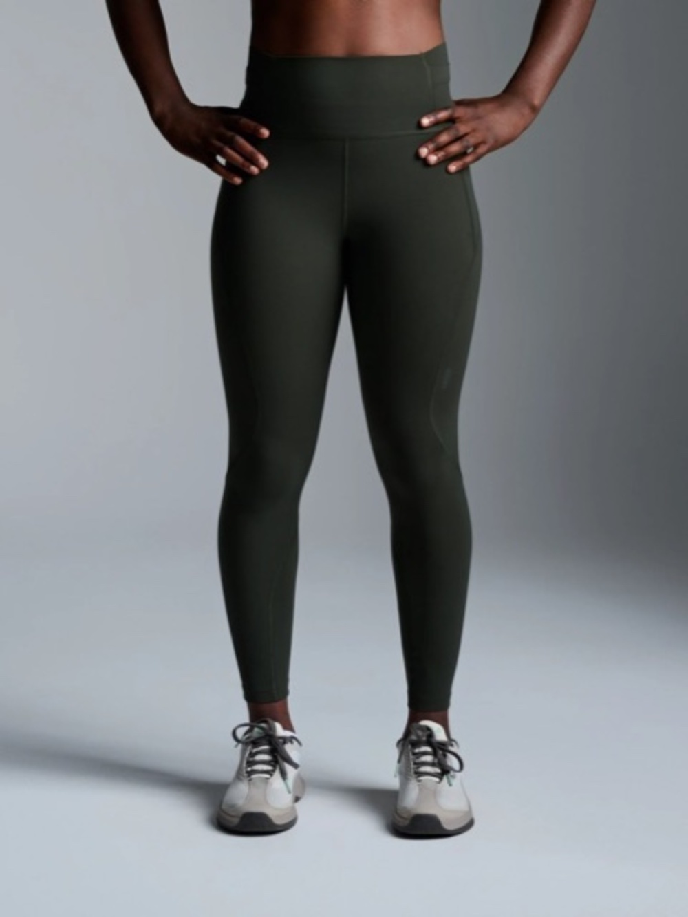 LNDR Limits 7/8 Legging Olive Size M